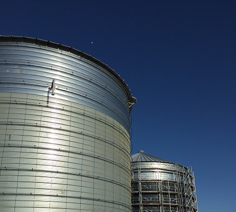 Biogasanläggning under konstruktion